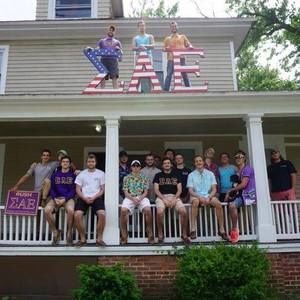 Meet your Posher, Garrett